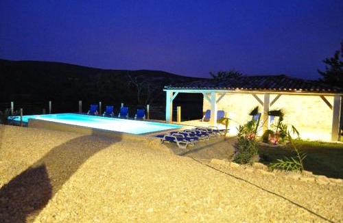 Vallon-Pont-d'Arc Apartment | Villa Vallon Pont d'Arc