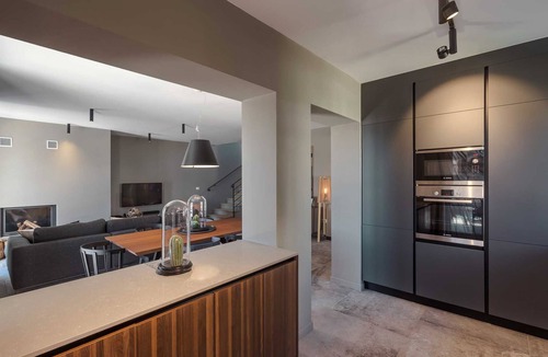 Vabriga Villa | Villa Vanessa – Architectural Design Villa with Sea View