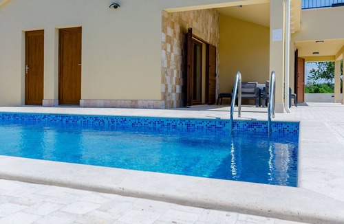 Businci House | Villa Vanessa (V9811-K1) - Zedno (Ciovo)