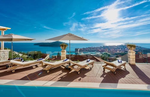 Ploce Villa | Villa Vega - Three Bedroom Villa with Swimming Pool