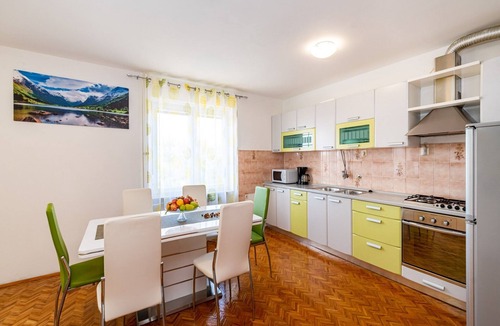 Suhovare Villa | Villa Vesna - Five Bedroom Villa with Swimming Pool