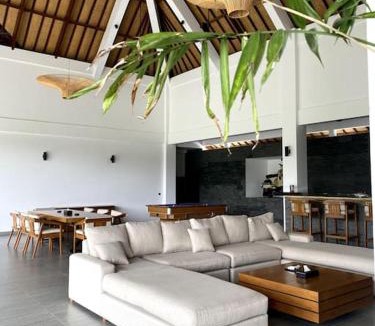 Kaliasem Villa | Villa Vespa Lovina