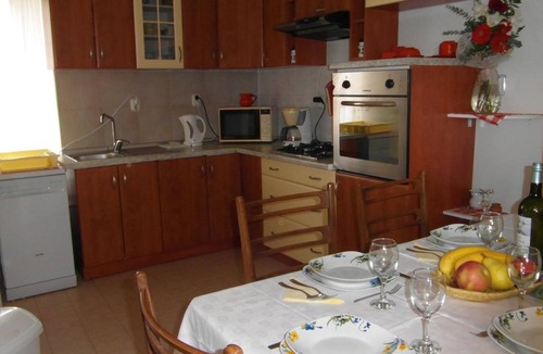 Rakalj House | villa 'Vickovi' with shared pool