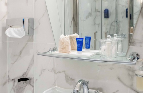 Ouistreham Hotel | Villa Victoria Hôtel et Spa