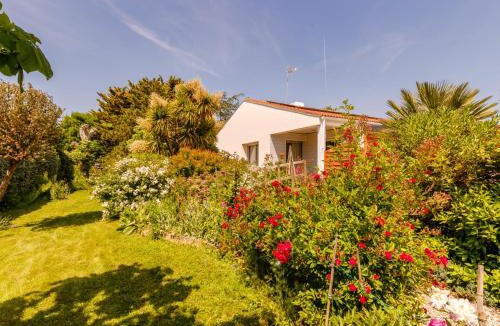 Olonne-sur-Mer Villa | Villa Villa Les Cygnes by Interhome