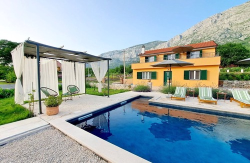 Cove Tri Zala (Zrnovo) House | Villa Vinka (11097-K1) - Kozica (Vrgorac)
