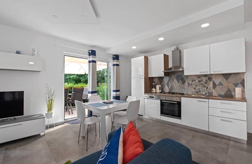 Vintijan Villa | Villa Vintiana - Private Pool, Six Bedrooms