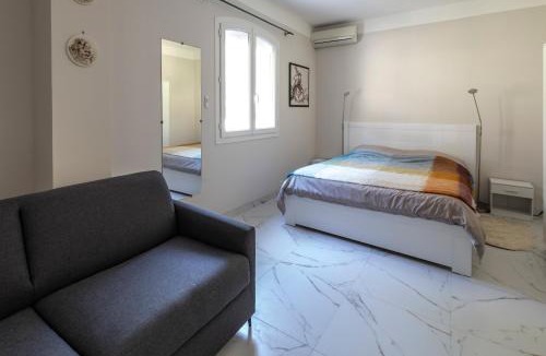 Ensues-la-Redonne Bed & Breakfast | Villa Violette