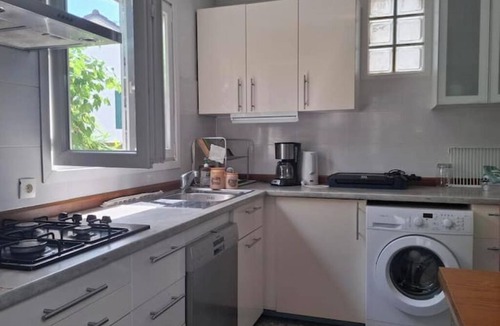 Vigneux-sur-Seine Villa | Villa Virginie garden parking RER D