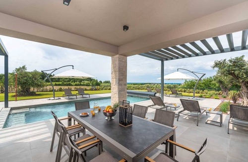 Strpacici Villa | Villa Visignano with heated pool and welness facilities