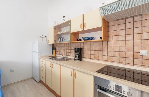 Strpacici Apartment | Villa Visnjan with Pool/One-Bedroom Apartment No.2 with Pool View