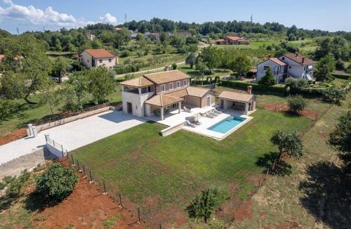 Beram Villa | Villa Vita