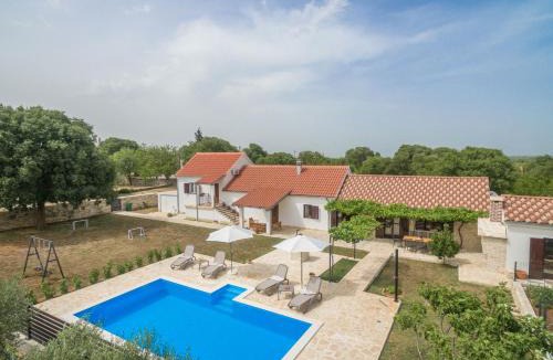 Razvode Villa | Villa Vitis ZadarVillas