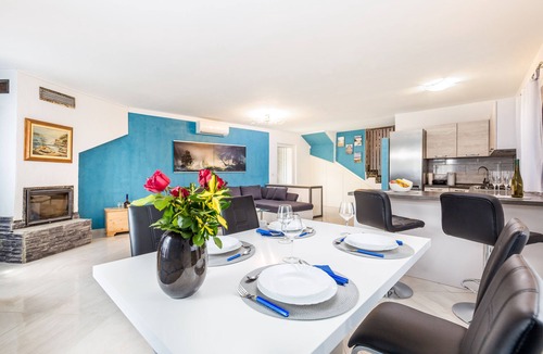 Bakar Villa | Villa Volcera *