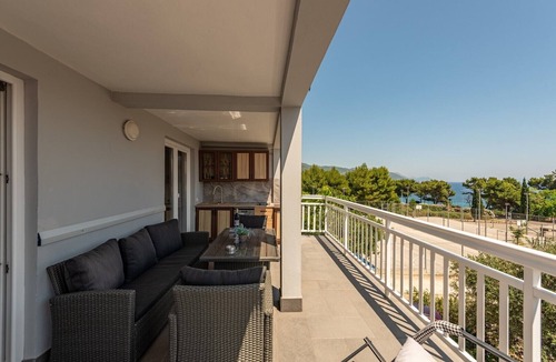 Orebic Apartment | Villa Vrebac Badem A8