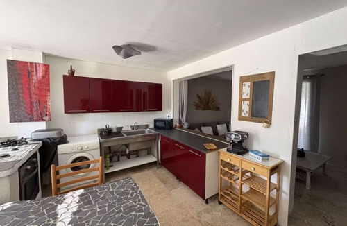 Chateaurenard House | Villa Wendy