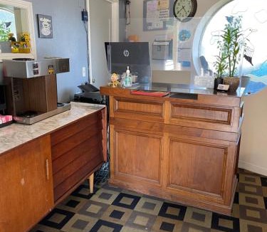Florence Hotel | Villa West Motel