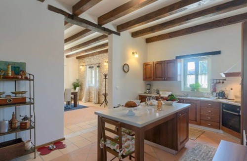 Tinjan Villa | Villa White house B Istria by Villas Guide