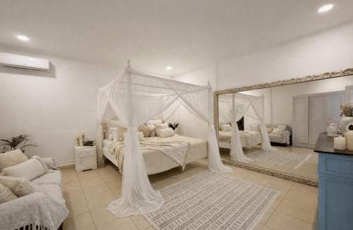 Sunset Road Villa | Villa White Orchid close to Bintang Supermarket