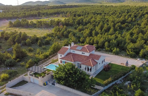 Sibenik House | Villa Whitestone (V9221-K1) - Sibenik