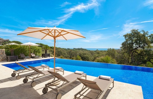 Cote d'Azur- French Riviera Villa | Villa Wisteria