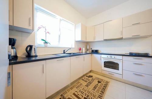 Ist Villa | Villa with air conditioning