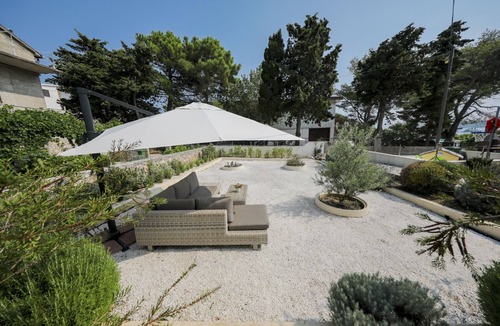Ist Villa | Villa with air conditioning