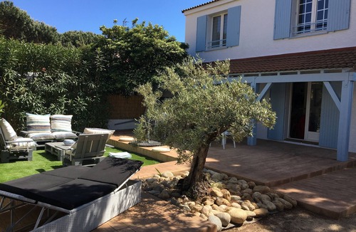 Canet-Plage House | VILLA WITH POOL: WATERFRONT SPIRIT
