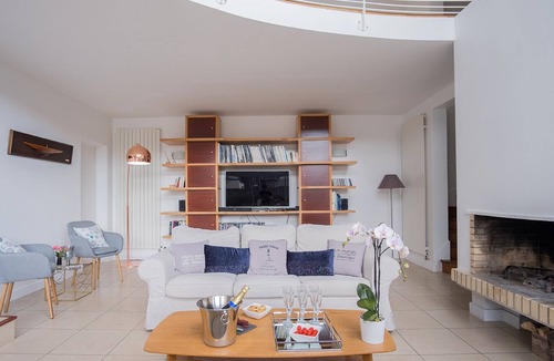 Hermanville-sur-Mer House | Villa with garden, 50 m away from the beach