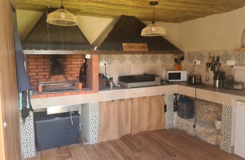 Laroque-des-Alberes House | Villa with saltwater pool, sea, mountains, hiking, outdoor kitchen