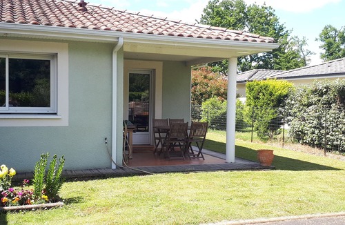 Saint-Aubin-de-Medoc House | villa with swimming pool between ocean and Bordeaux