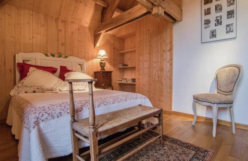 Saint-Bonnet-la-Riviere Villa | Villa with Pool in Corrèze