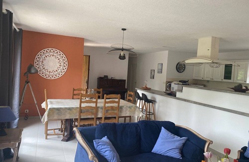 Saint-Paul-en-Foret Villa | Villa with private pool between Land and Sea