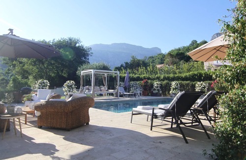Tourrettes-sur-Loup House | Villa with pool and river enjoying incredible mountain views