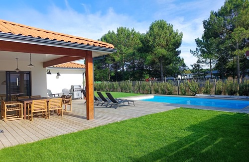 Mimizan-Plage Villa | Villa with heated pool on the beach