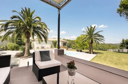 Combaillaux Villa | Villa with heated pool in a privileged setting