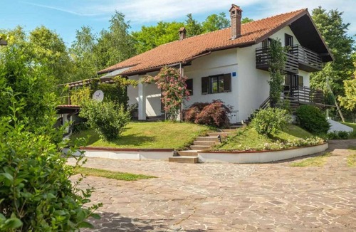 Cerovlje House | Villa with heated pool and air conditioning
