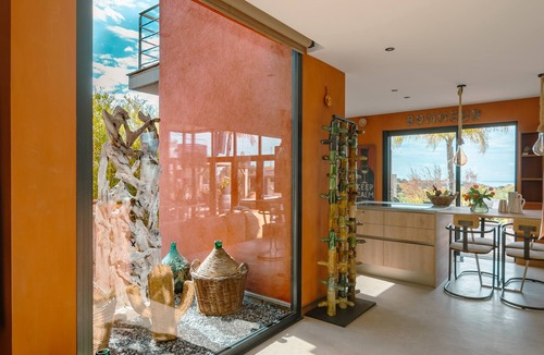 Nice House | Villa With Heated Pool Sea View