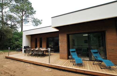 La Tranche-sur-Mer Villa | Villa with indoor pool