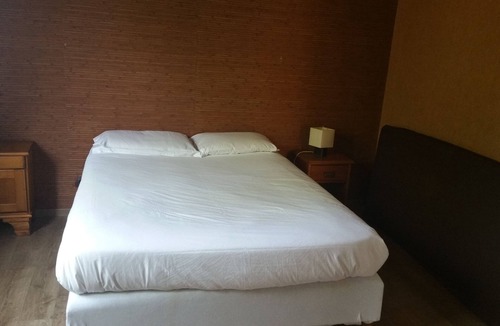 Change Bed & Breakfast | Villa with indoor pool guest rooms