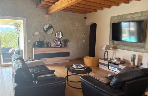 Autignac Villa | Villa with infinity pool and breathtaking views near Béziers and beaches