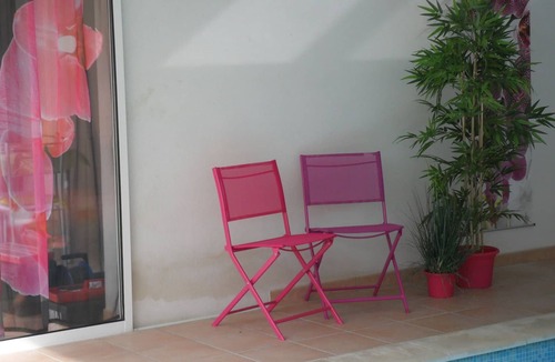 Maillane House | villa with its studio & internal pool