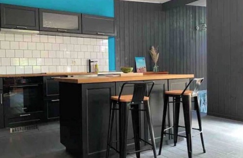 Pluherlin Villa | Villa with jacuzzi, in the canopy