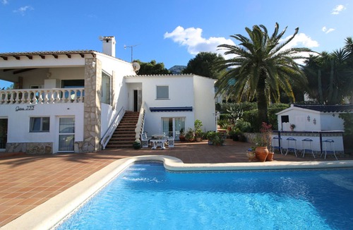 Denia Villa | Villa with large garden and pool Alqueria BB 4 Pers