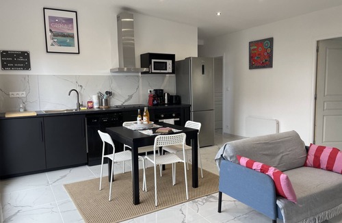 Blainville-sur-Mer House | Villa with private jacuzzi 500m from the sea