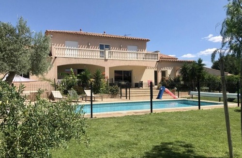 Pezilla-la-Riviere Villa | Villa with pool: modern and spacious - 12 travellers