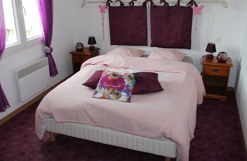 Villeneuve-de-Berg Villa | Villa with private pool, View, Fitness, pétanque, Loggia, Barbecue