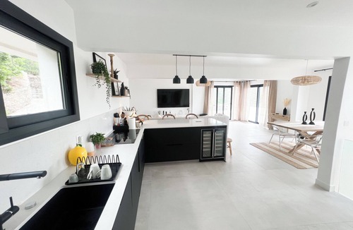 Saint-Florent Villa | Villa with panoramic sea and mountain views