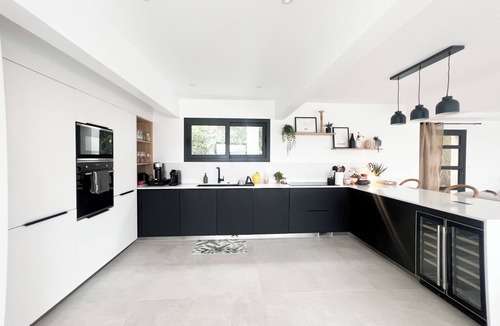 Saint-Florent Villa | Villa with panoramic sea and mountain views