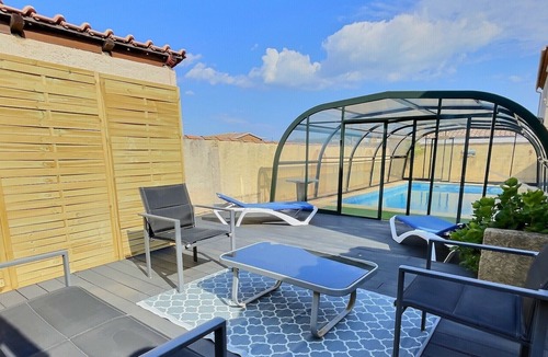 Vendres Villa | Villa with pool 10 minutes from the beaches.